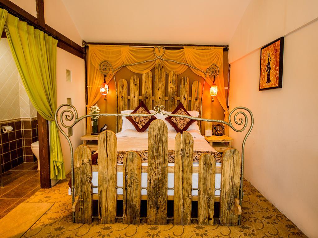 Old Tree Boutique Guesthouse Lijiang (Yunnan) Bagian luar foto